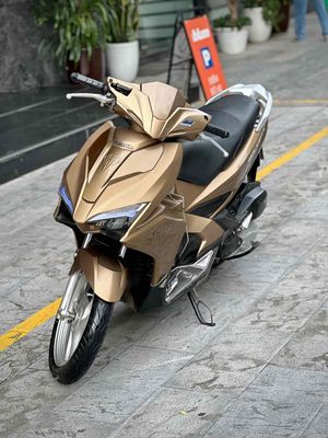 Airblade bản cao cấp từ tính Nguyên Bản xe Tốt HN. Mua bán Xe máy tại Quận Ba Đình Hà Nội được đăng bởi Xe Máy Nam Thi