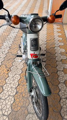 Honda Cub 81 xe đẹp êm 50 cc. Mua bán Xe máy tại Huyện Củ Chi Tp Hồ Chí Minh được đăng bởi Vuvan kha
