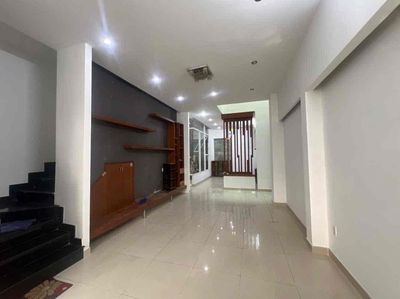 Rent · 3 bd · 88 м² · Quận Gò Vấp, ул. Đường Quang Trung
