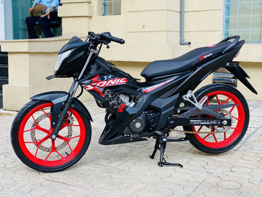 HONDA SONIC BẢN ĐEN SẦN CAO CẤP CHÍNH CHỦ CẦN BÁN. Mua bán Xe máy tại Quận Nam Từ Liêm Hà Nội được đăng bởi Minh Trí hình 2