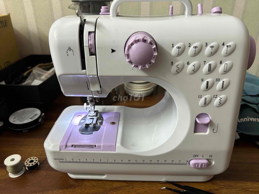 Máy may Mini Trắng tím. Mua bán Đồ chuyên dụng, Giống nuôi trồng tại Huyện An Dương Hải Phòng được đăng bởi Phong hình 1