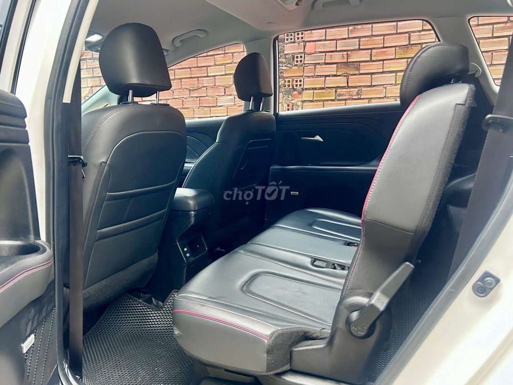 Hyundai Stargazer X cao cấp 2024 trắng, hỗ trợ góp. Mua bán Ô tô tại Thành phố Thủ Đức Tp Hồ Chí Minh được đăng bởi Đức Hưng Siêu thị ô tô Thủ Đức hình 12