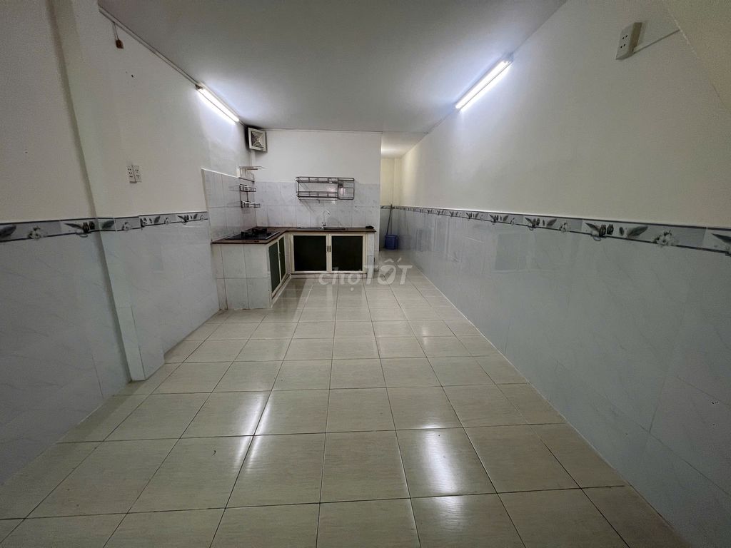 Rent · 2 bd · 47 м² · Quận 10, ул. Đường Cao Thắng
