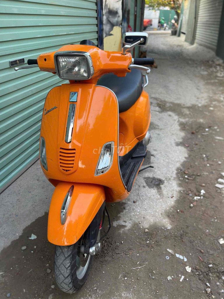 vespa ie bản đèn vuông máy cực êm. Mua bán Xe máy tại Quận Thanh Xuân Hà Nội được đăng bởi mua bán xe máy cũ giá rẻ hà nội hình 6