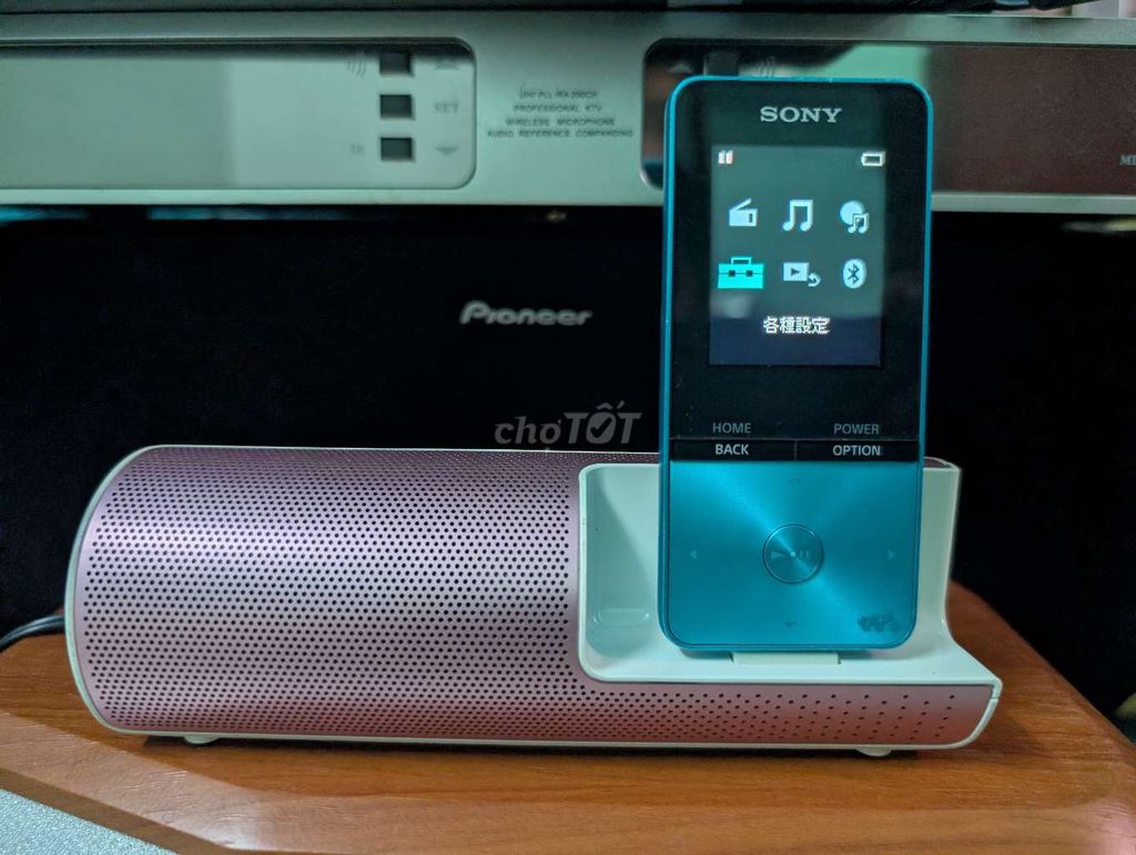 Máy nghe nhạc Sony Walkman Xanh Hồng. Mua bán Tivi, Âm thanh tại Huyện Nhà Bè Tp Hồ Chí Minh được đăng bởi Thái Bình Khang  hình 1
