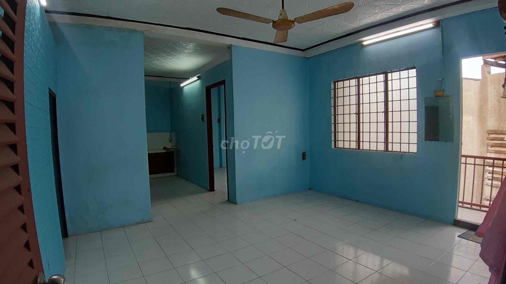 (BÁN GẤP) Chính chủ - Căn hộ chung cư lầu 4, 2PN CC78 Tân Hoà Đông Q6