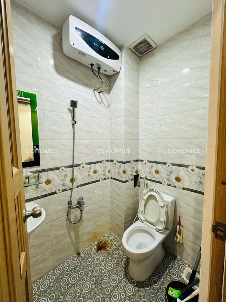 Furnished 3-bedroom house with car yard near Diên Hồng — photo 9