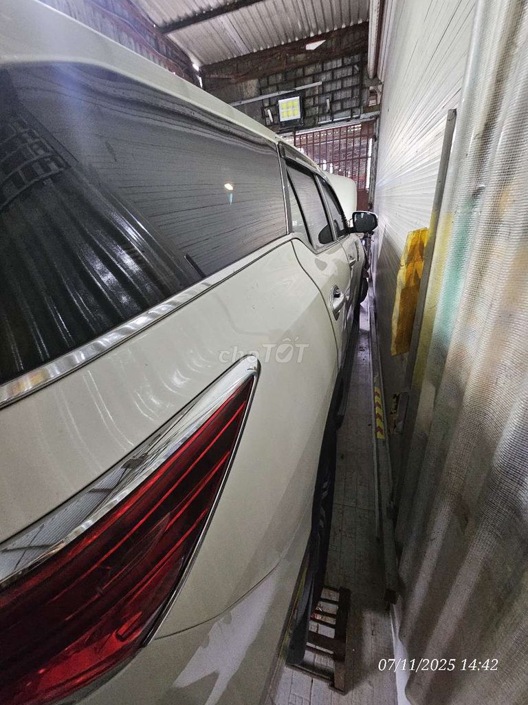 Toyota Fortuner 2.4AT 41.000 km. Mua bán Ô tô tại Quận Gò Vấp Tp Hồ Chí Minh được đăng bởi Cường Lã Auto hình 10