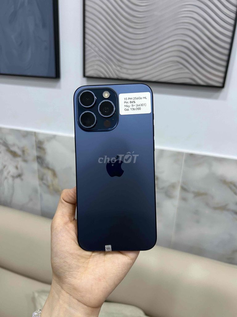 iPhone 15 Promax 256G Blue Titan LLA Màn Oled 120H. Mua bán Điện thoại tại Huyện Hóc Môn Tp Hồ Chí Minh được đăng bởi SIRI STORE HCM hình 1