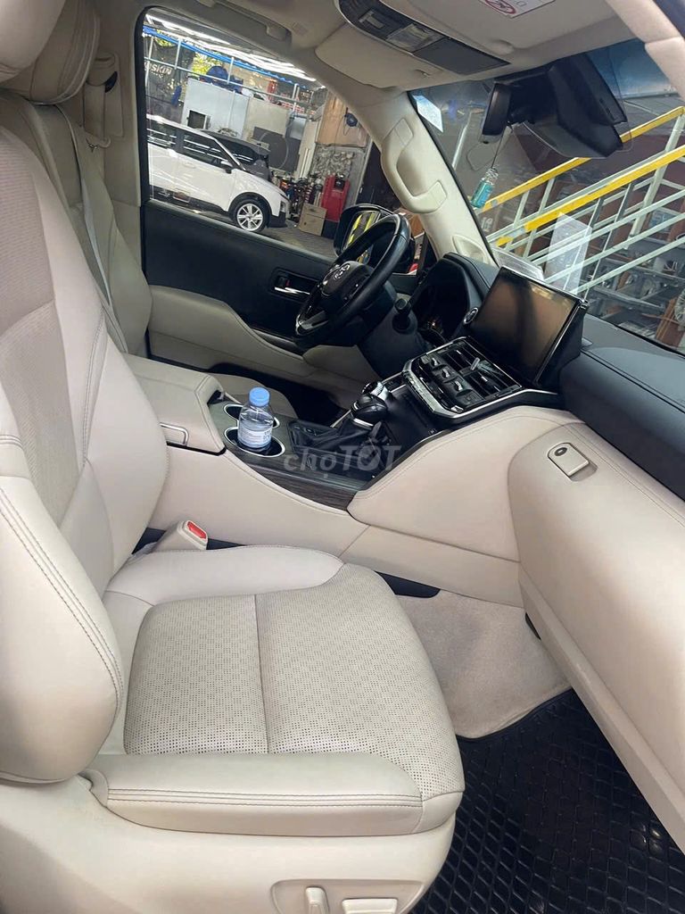 Toyota Land Cruiser 300 SX 2021 - 65000 km. Mua bán Ô tô tại Thành phố Thủ Đức Tp Hồ Chí Minh được đăng bởi sang  hình 9