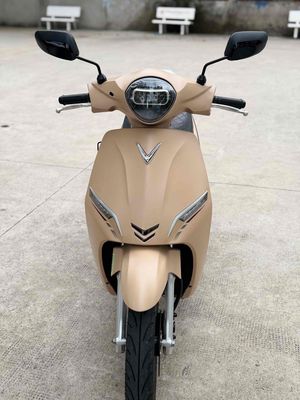 VinFast FELIZ 2025 Nâu 5000 km 1 pin