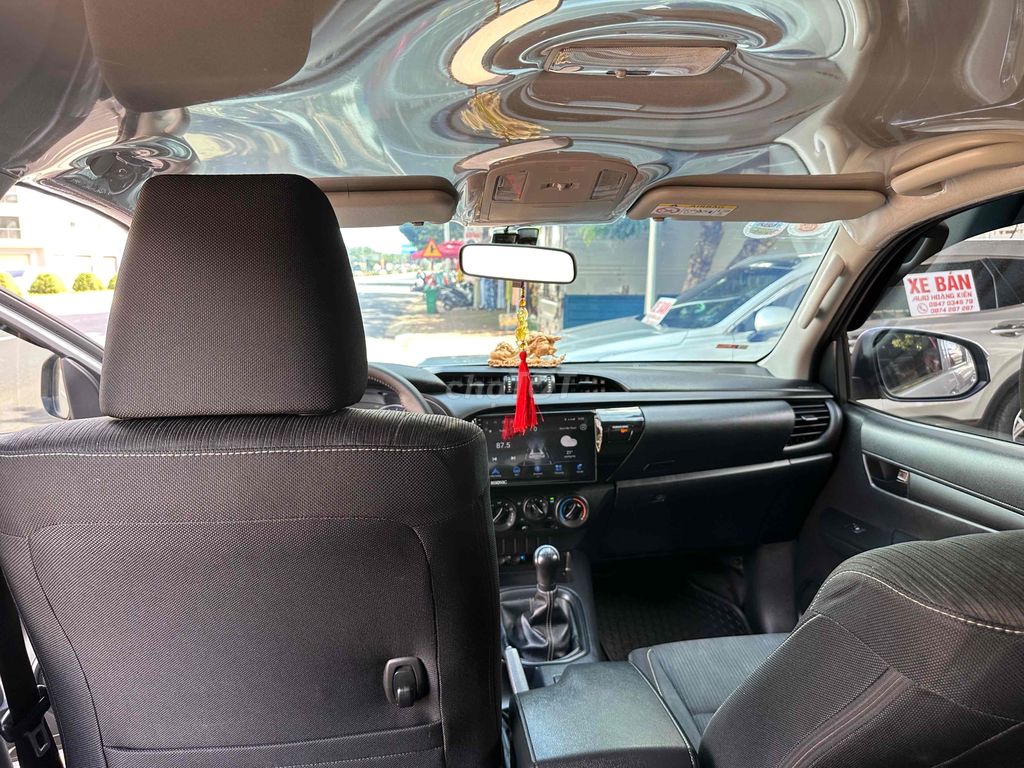Hilux 2016 2.4E 4x2 MT - Hàng đẹp hiếm có. Mua bán Ô tô tại Thành phố Buôn Ma Thuột Đắk Lắk được đăng bởi Trương Thanh hình 5