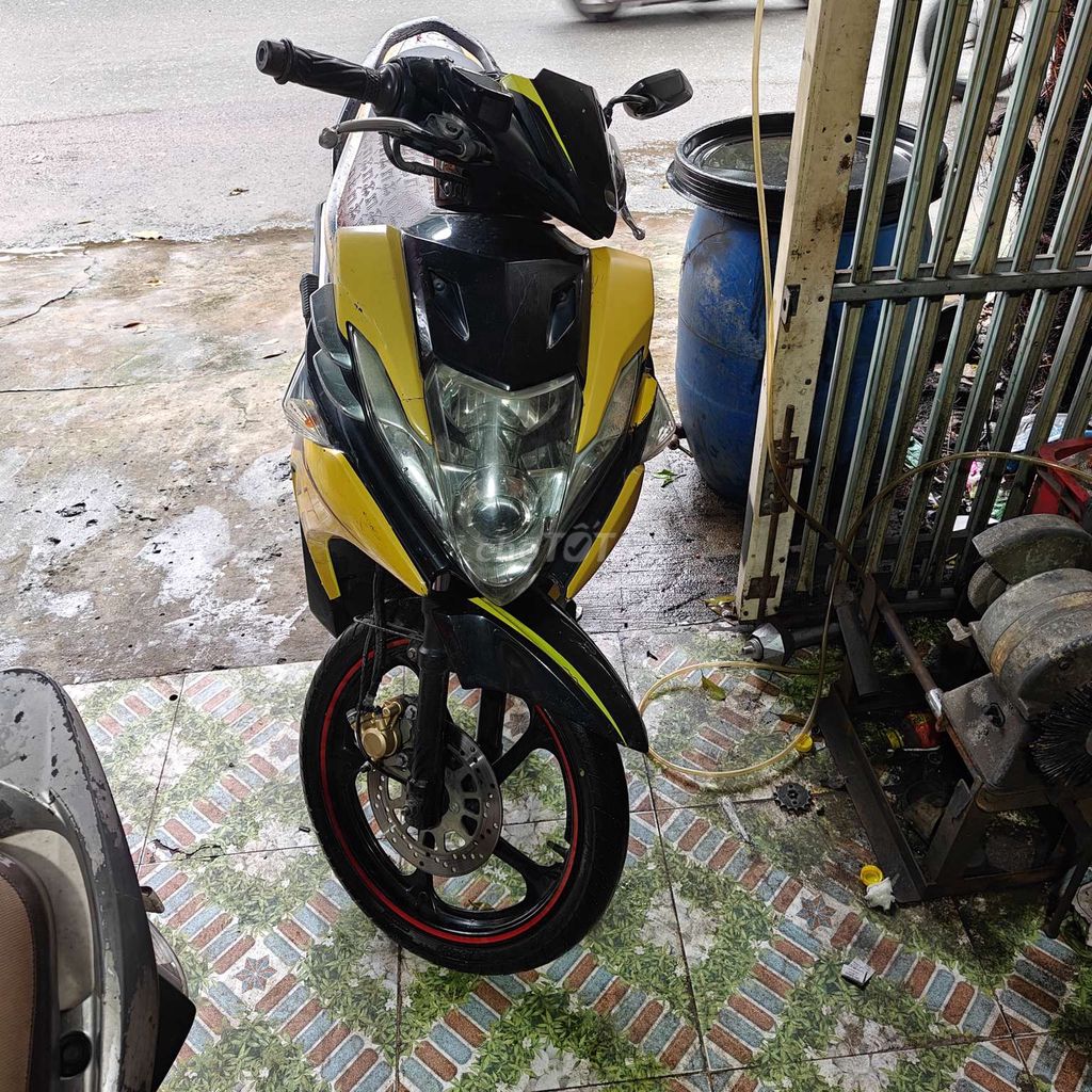 Novo 5 FI Điện tử. Mua bán Xe máy tại Thành phố Dĩ An Bình Dương được đăng bởi A Kiệt  hình 1