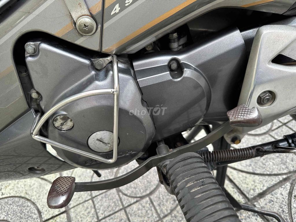 cần bán xe biển số thành phố chính chủ xe chạy ok. Mua bán Xe máy tại Quận 10 Tp Hồ Chí Minh được đăng bởi lùn hình 3