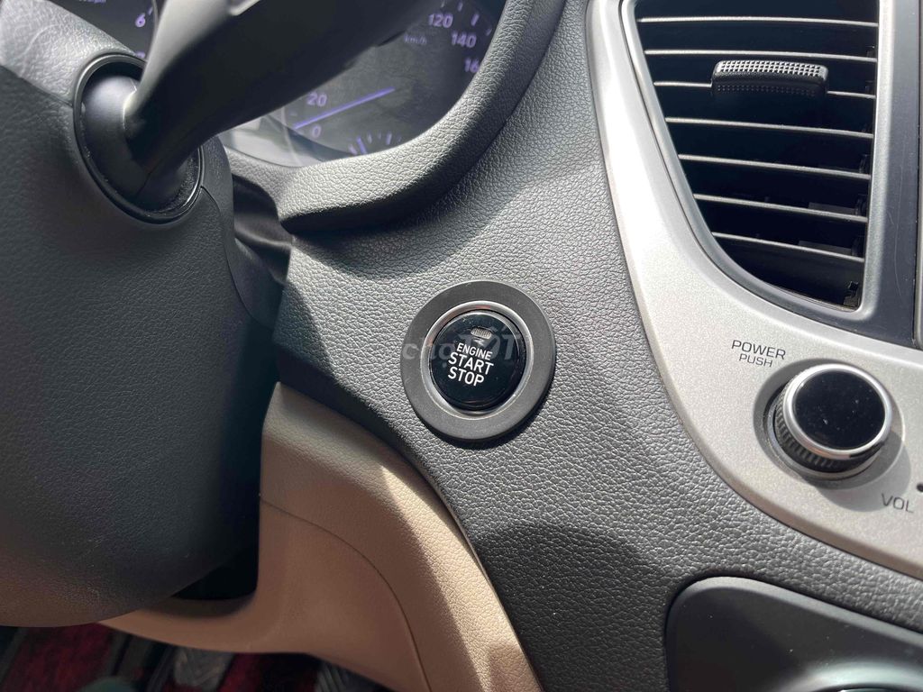 Hyundai Accent 2018 1.4 MT  bản đủ - 95000 km. Mua bán Ô tô tại Thành phố Hội An Quảng Nam được đăng bởi Nguyễn Minh Nở hình 7