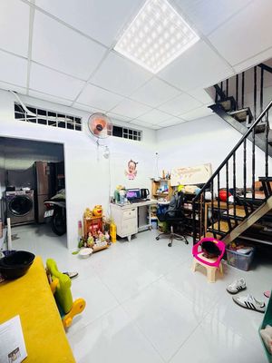 ĐINH BỘ LĨNH - P15 - BÌNH THẠNH - 28M2 - 3 TẦNG - 3 PHÒNG NGỦ - 3WC