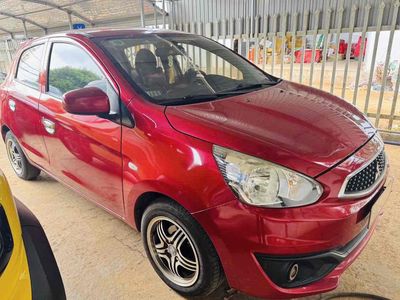 Mitsubishi Mirage Số sàn Đỏ