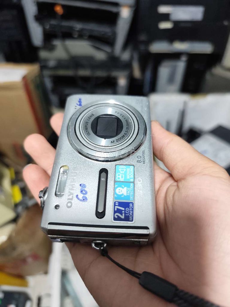 Máy ảnh Olympus FE-330 Bạc. Mua bán Máy ảnh, Máy quay tại Quận Gò Vấp Tp Hồ Chí Minh được đăng bởi ngan nk nk hình 1