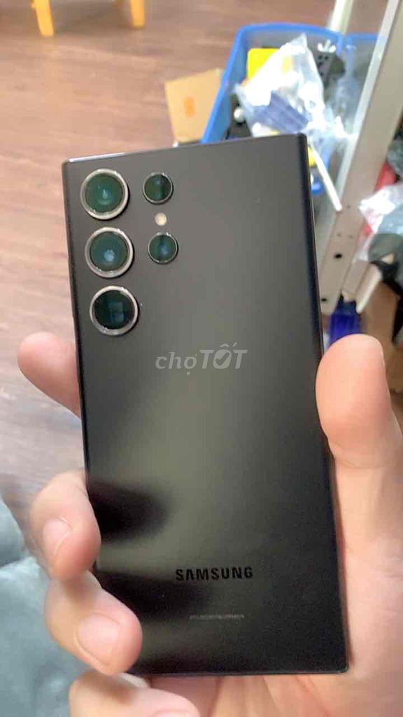 Samsung S23 Ultra Đen đang dùng tốt. Mua bán Điện thoại tại Quận Hải Châu Đà Nẵng được đăng bởi Lê Văn Long hình 1