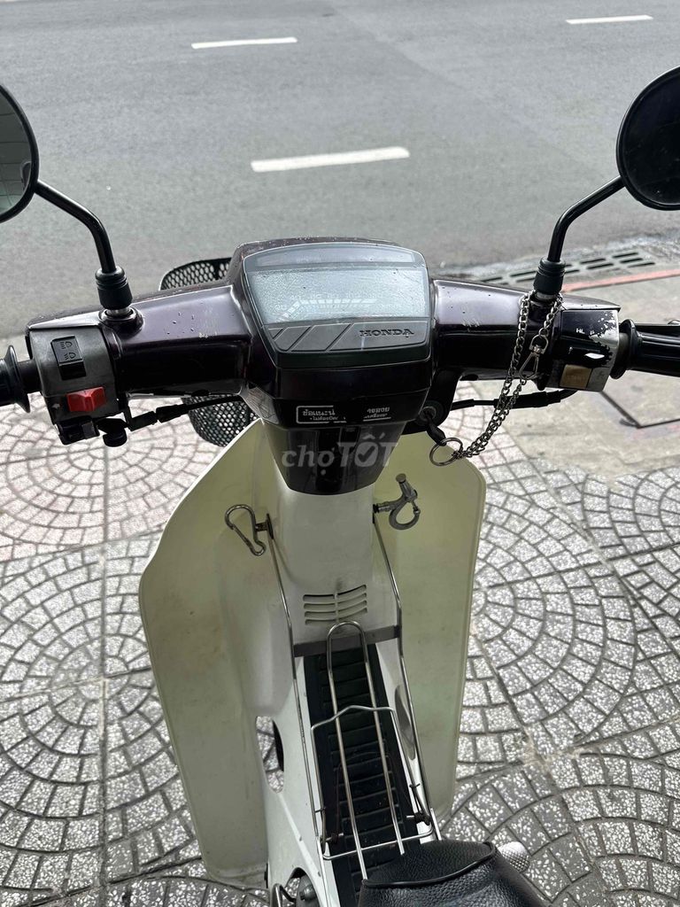 Dream Thái 1997. xe còn đẹp. BSTP cavet đầy đủ. Mua bán Xe máy tại Quận Bình Thạnh Tp Hồ Chí Minh được đăng bởi Lê Nhân hình 6