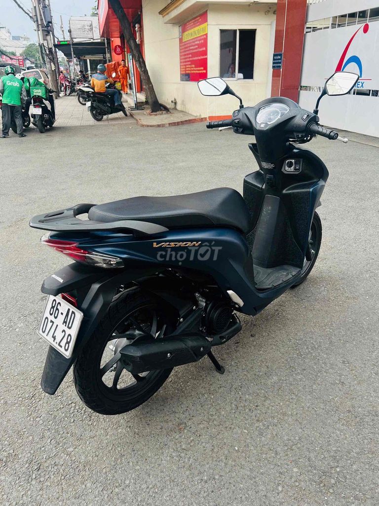 HONDA VISION 110cc. odo 1,5k km - Hỗ trợ GÓP - NỢ6. Mua bán Xe máy tại Quận Gò Vấp Tp Hồ Chí Minh được đăng bởi CẦM ĐỒ NĂM LINH hình 5