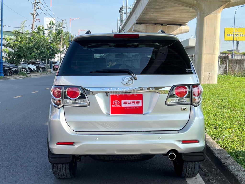 Bán Fortuner xăng AT 2016 - Xe gia đình đi kỹ đẹp. Mua bán Ô tô tại Thành phố Thủ Đức Tp Hồ Chí Minh được đăng bởi Tấn Quang Toyota Đông Sài Gòn hình 4