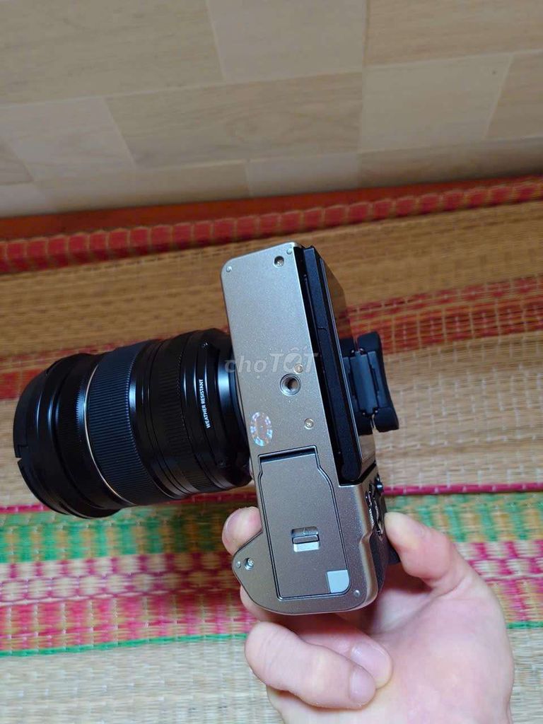 Máy ảnh Fujifilm XT5 Bạc Như mới lens 16-80. Mua bán Máy ảnh, Máy quay tại Thị xã Bến Cát Bình Dương được đăng bởi tú tú  hình 1