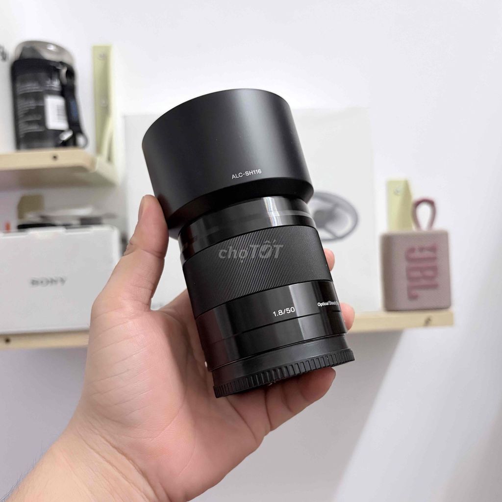 Ống kính máy ảnh Sony SEL 50mm f1.8. Mua bán Máy ảnh, Máy quay tại Quận Bình Thạnh Tp Hồ Chí Minh được đăng bởi Uyen Bui hình 1