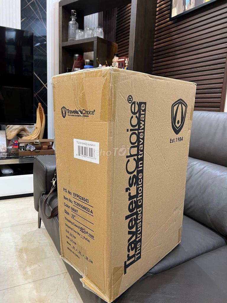 Vali Traveler’s Choice Oxnard navy size 22 100%. Mua bán Túi xách tại Quận Phú Nhuận Tp Hồ Chí Minh được đăng bởi Lý Anh Tuấn hình 1