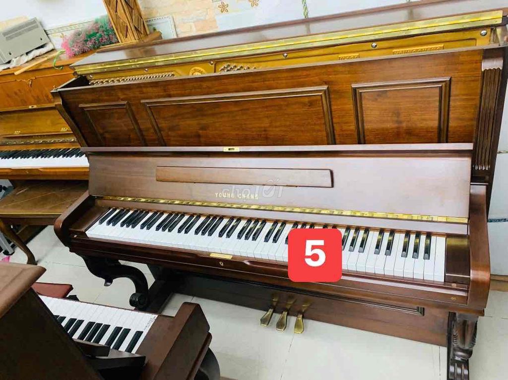 piano cơ u121 xả luôn