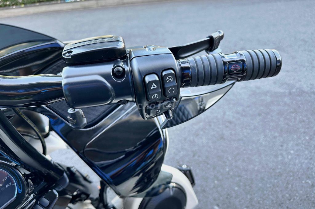 HARLEY RoadGlide 1868cc 2022 Siêu Lướt. Mua bán Xe máy tại Quận Tân Bình Tp Hồ Chí Minh được đăng bởi Nguyễn Đình Quang Duy  hình 3