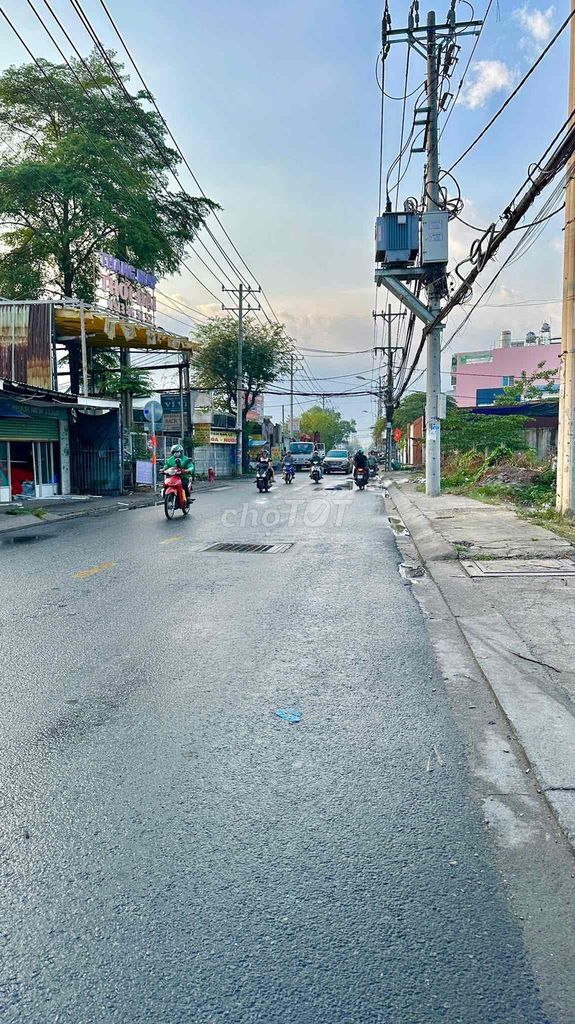 Đất thổ cư 82m2 sổ hồng riêng. Đường Dương Công Khi