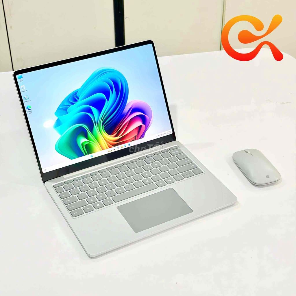 Microsoft Surface Laptop 13 inch(Xplus/16/256) New. Mua bán Máy tính bảng tại Quận Đống Đa Hà Nội được đăng bởi QyQyStore hình 1