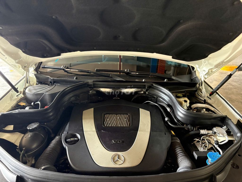 Mercedes Benz GLK300 AMG 4Matic (cần số điện tử). Mua bán Ô tô tại Thành phố Thủ Đức Tp Hồ Chí Minh được đăng bởi Trần Quốc Vũ hình 3