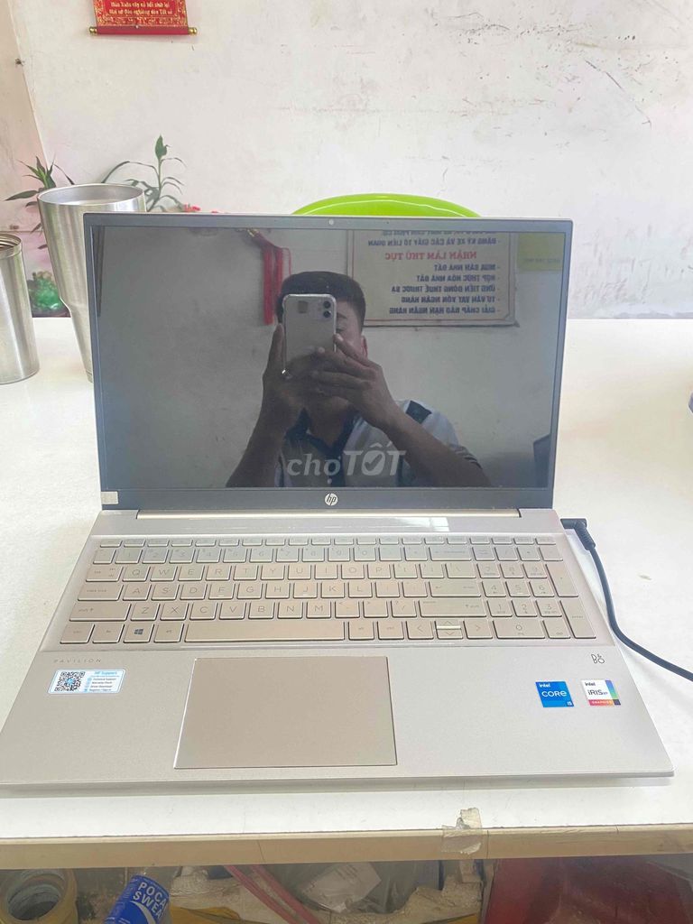 HP Intel Core i5-1135G7 8GB/512GB còn mới tinh. Mua bán Laptop tại Quận 7 Tp Hồ Chí Minh được đăng bởi lê nhựt tân hình 1