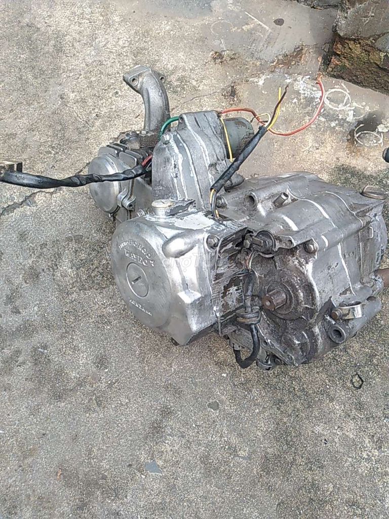 Cần bán cặp vỏ máy az. Mua bán Phụ tùng xe tại Quận 6 Tp Hồ Chí Minh được đăng bởi Thanh Liêm hình 3