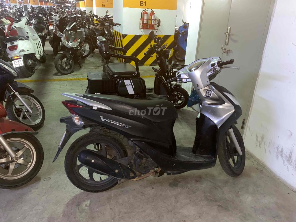 Cần bán Honda Vision đời đầu. Mua bán Xe máy tại Quận Hoàn Kiếm Hà Nội được đăng bởi Việt Hà Nguyễn hình 6