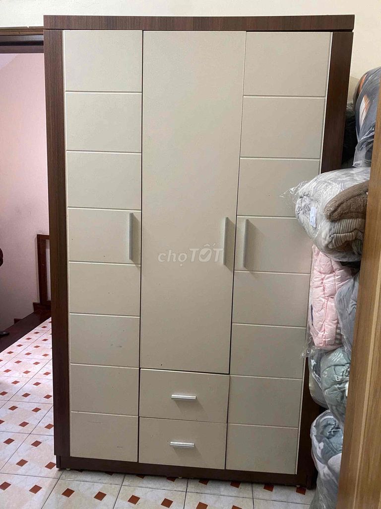 Tủ quần áo gỗ công nghiệp 3 cánh ngang 1,5 cao 2 m. Mua bán Tủ, kệ gia đình tại Quận Hoàn Kiếm Hà Nội được đăng bởi Hoàng hiếu  hình 1