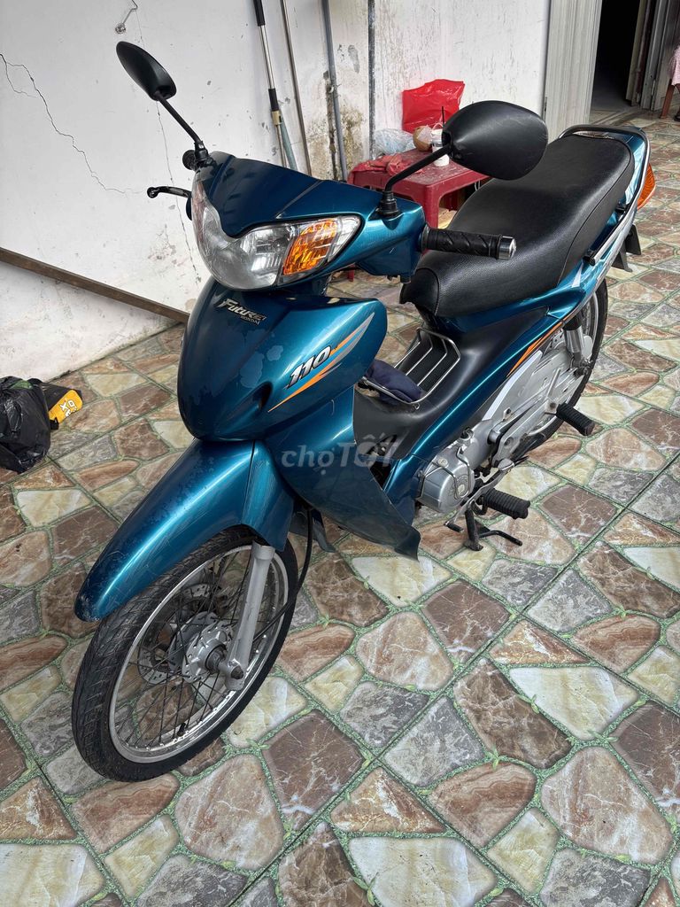 Chính chủ cần bán Honda Future 1. Mua bán Xe máy tại Thành phố Cà Mau Cà Mau được đăng bởi Lê thị huy thu hình 2