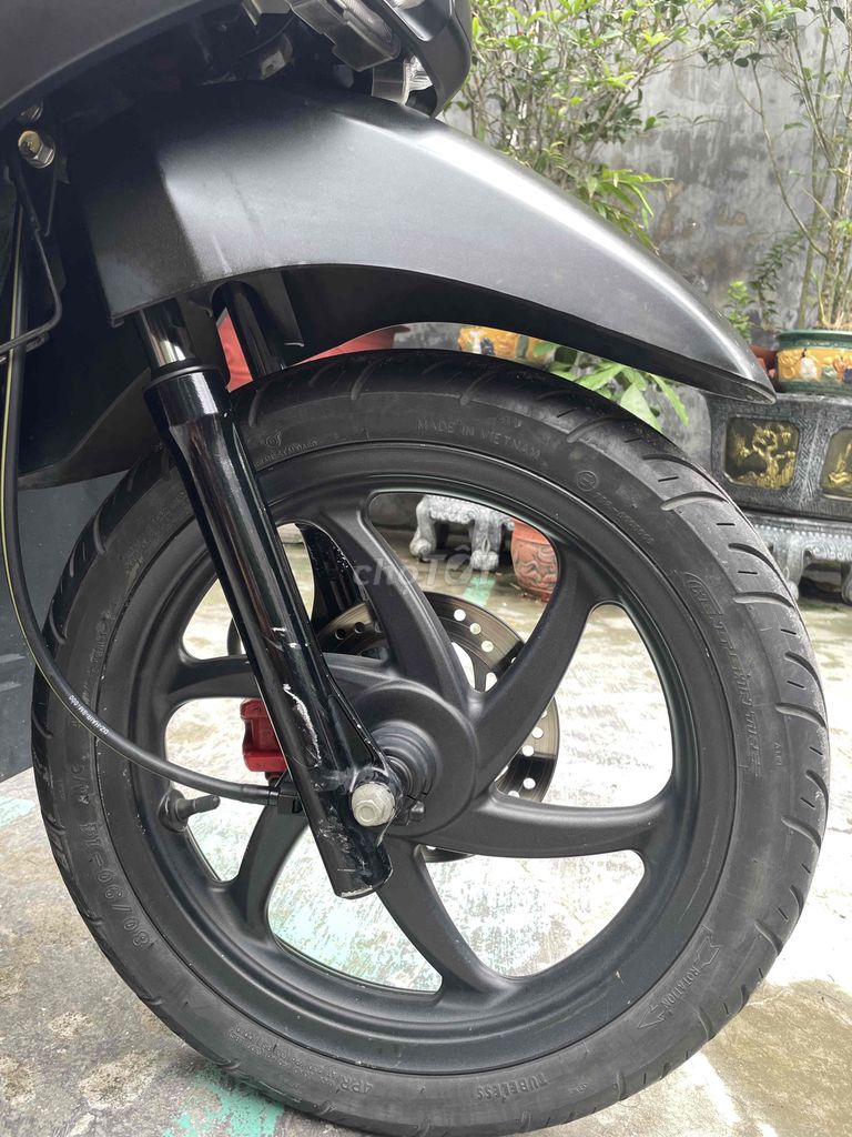 Vision đen sần chính chủ.. Mua bán Xe máy tại Quận Kiến An Hải Phòng được đăng bởi Phạm Nguyên hình 5