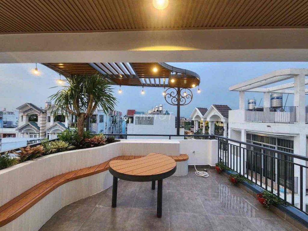 Nhà Phố Đẹp Full Nội Thất 4PN.5WC Thống Nhât 20tr TL