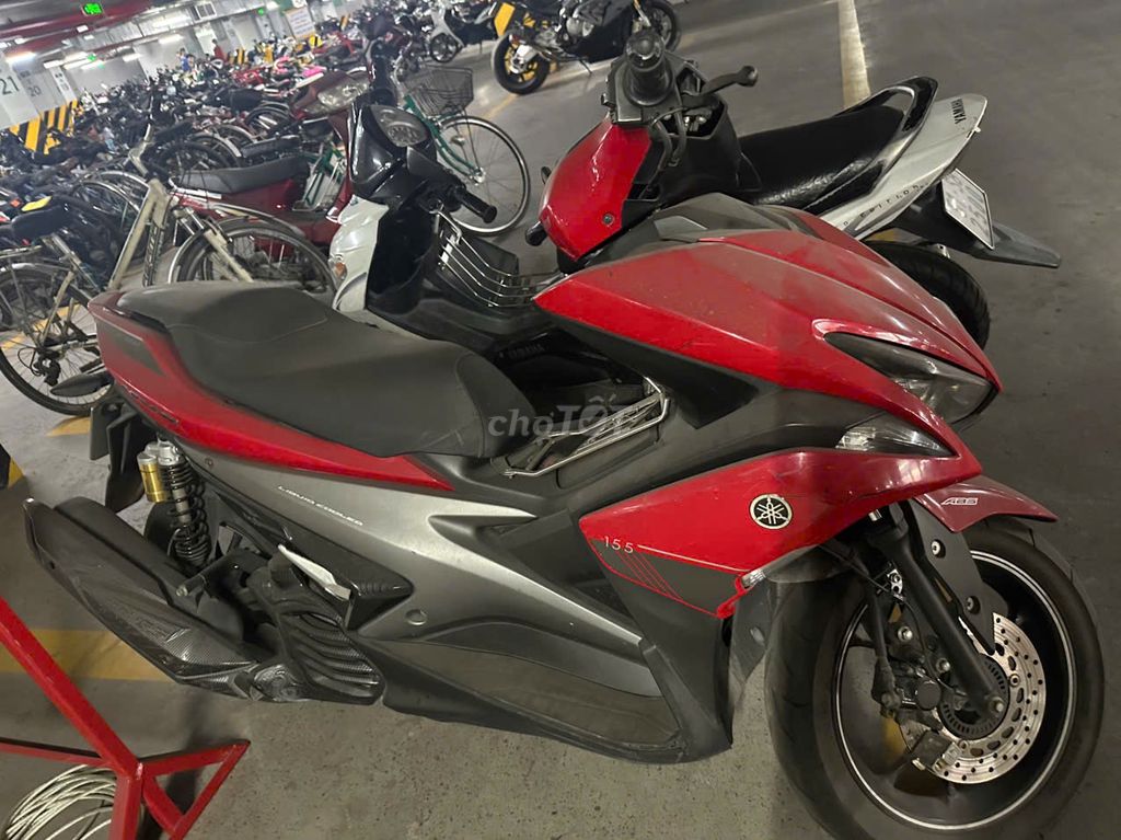 Yamaha NVX 155 Smartkey 2018 mới chạy 6000 km