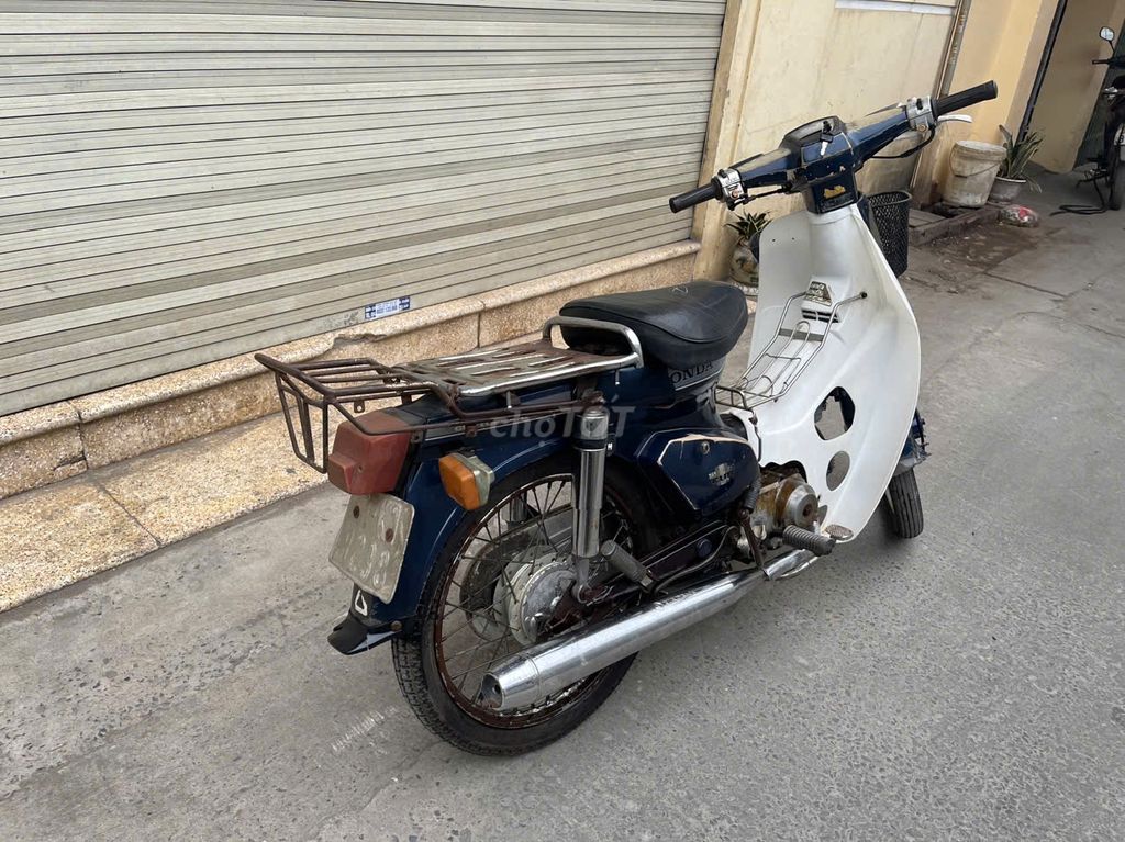 Cub 82 Honda Nhật 70cc biển 4 số Hà Nội. Mua bán Xe máy tại Huyện Thanh Trì Hà Nội được đăng bởi Khong hình 3