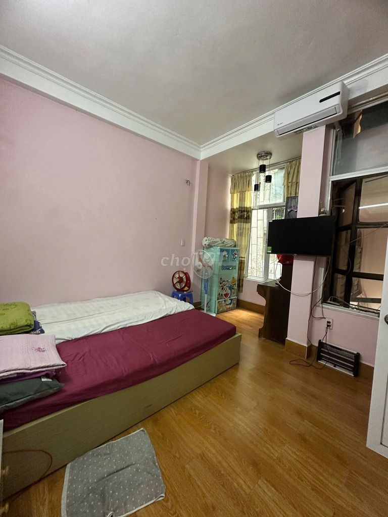 Аренда дома в Старом квартале, Фунг Хунг, Хоан Кием, 30м² x 3 этажа