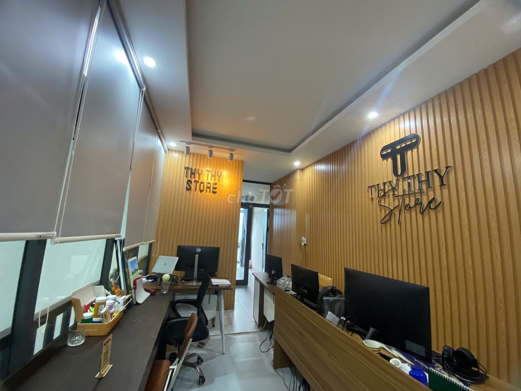 Thy Thy Store Cần Tuyển NV Tư Vấn Bán Hàng. Việc làm Nhân viên văn phòng tại Quận Cẩm Lệ Đà Nẵng được đăng bởi Thy Thy hình 1