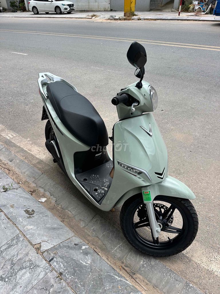 VinFast Feliz 2026 Xanh Oliu 1000km