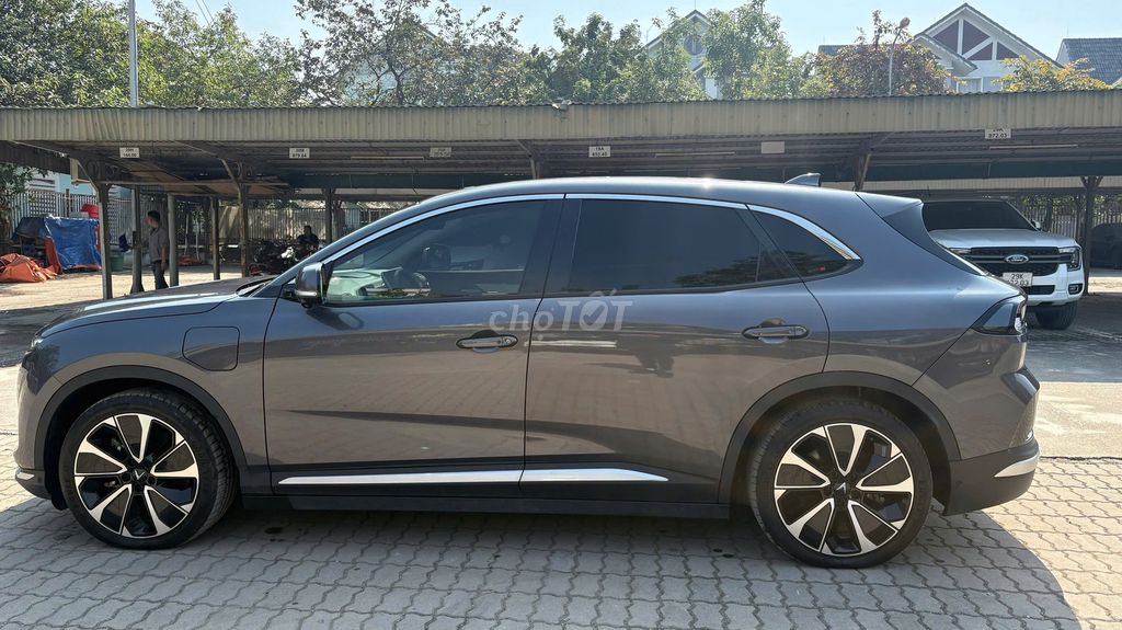 VinFast VF8 Plus 2023 Xám. Mua bán Ô tô tại Quận Nam Từ Liêm Hà Nội được đăng bởi Duy Quang GF hình 3