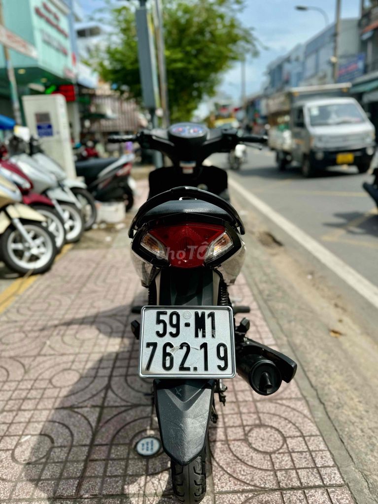 Yamaha Sirius Fi 2015 Đen. Mua bán Xe máy tại Quận 8 Tp Hồ Chí Minh được đăng bởi Tấn Đạt hình 7