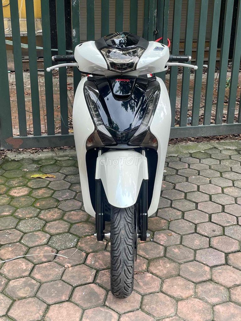 XE MÁY 68 - Honda SH 150 ABS 2019 Trắng Lướt