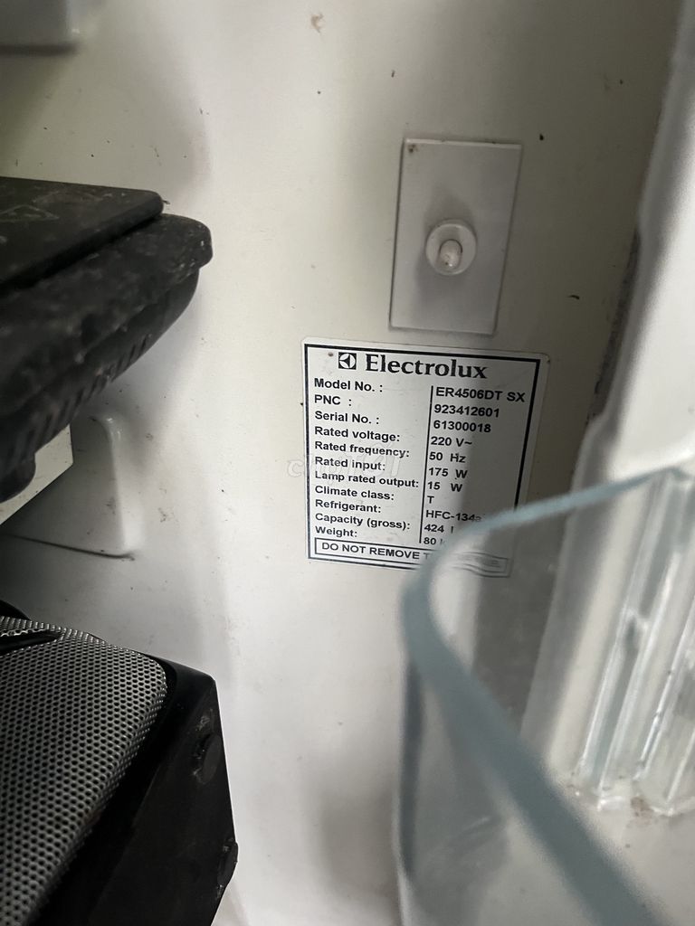 Tủ lạnh Electrolux 424l hỏng lốc